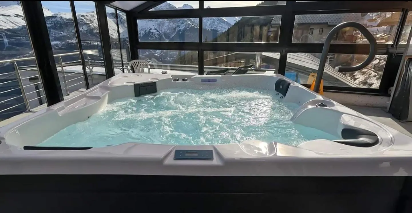 Appartement Les Iris T2 station Alpe Huez à Auris